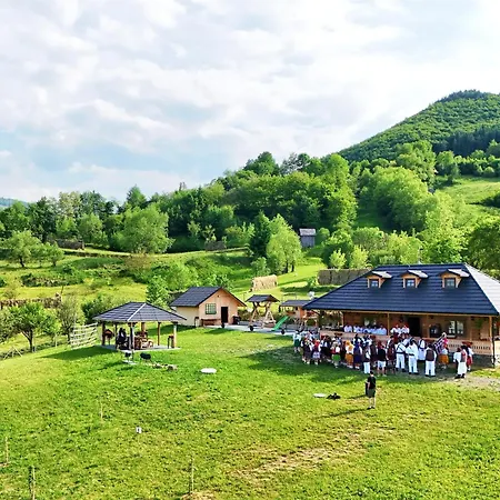 Casuta Din Cotroape - Maramures *